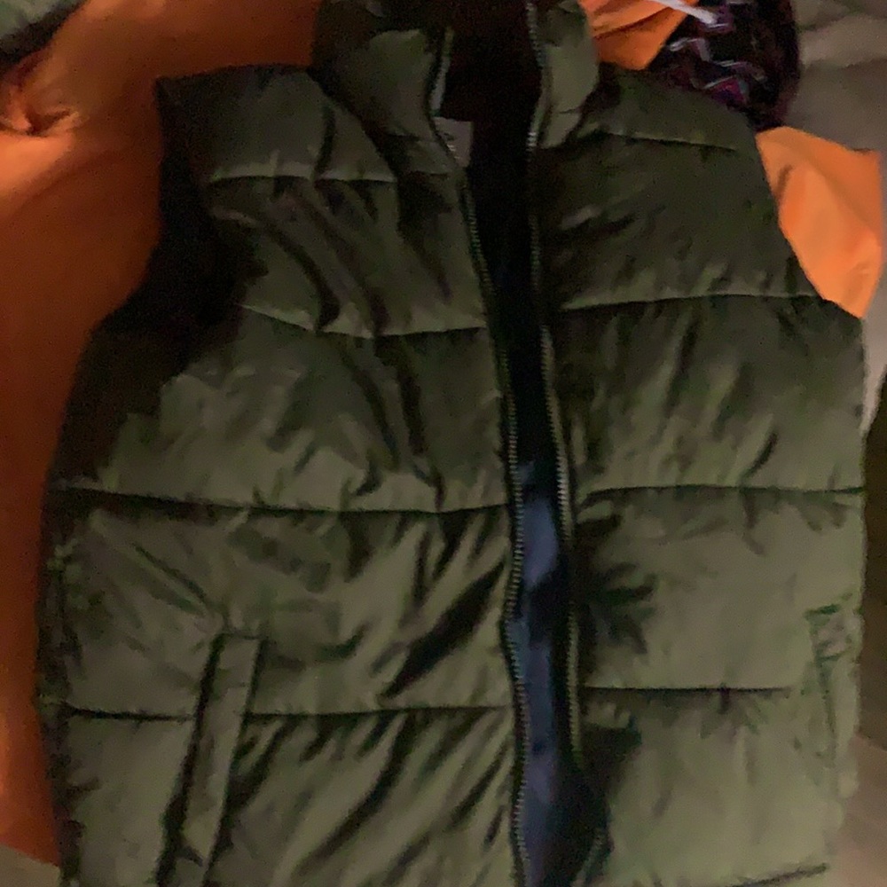 Old navy vest